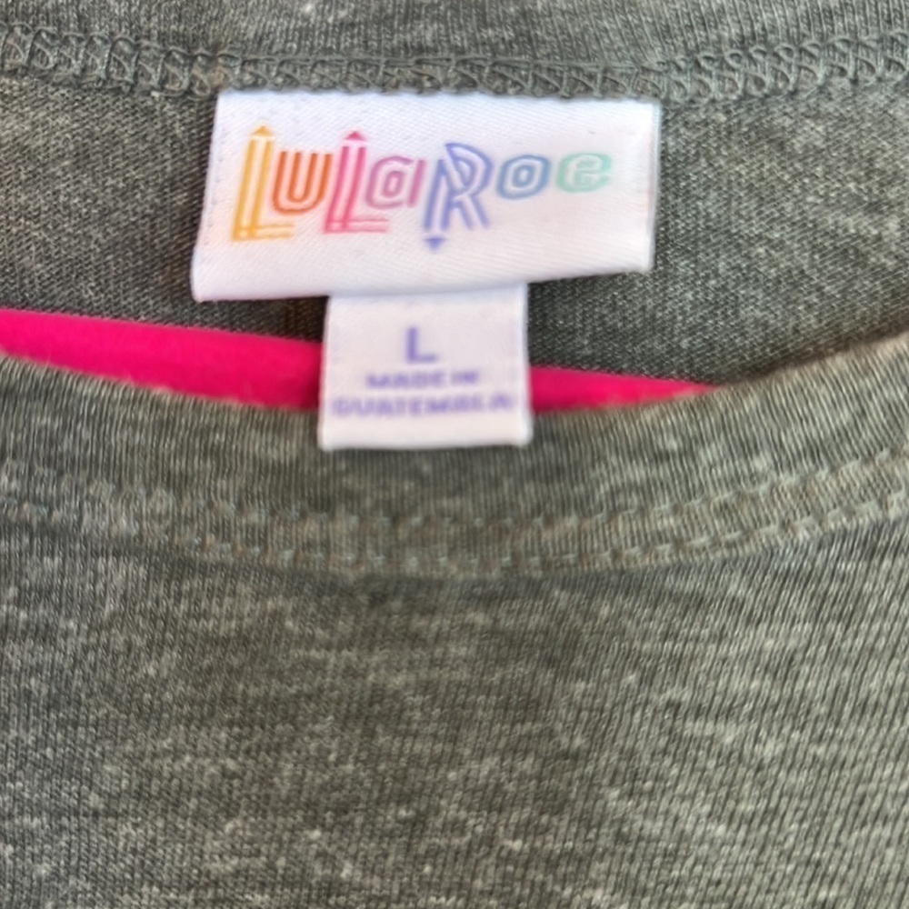 LulaRoe Randy Classic T L - Picture 3 of 7